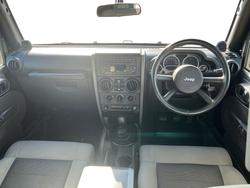 2010 Jeep Wrangler Unlimited Sport