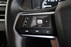 2024 Mitsubishi Outlander LS