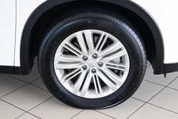 2024 Mitsubishi Outlander LS