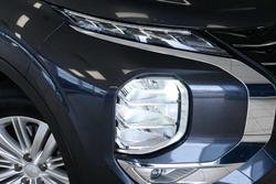 2024 Mitsubishi Outlander LS