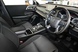 2024 Mitsubishi Outlander LS