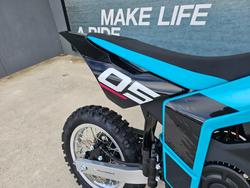 2026 CFMOTO CX-5E Blue