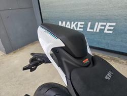 2026 CFMOTO 450 SR ABS White