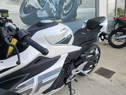 2026 CFMOTO 450 SR ABS White