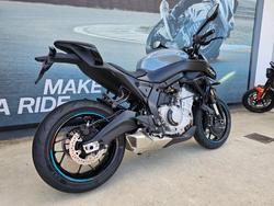 2026 CFMOTO 675 NK GREY