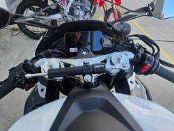 2026 CFMOTO 675 SR-R White