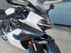 2026 CFMOTO 675 SR-R White