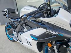 2026 CFMOTO 675 SR-R White