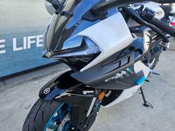 2026 CFMOTO 675 SR-R White