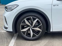 2025 Volkswagen ID.4 GTX