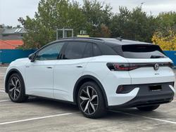 2025 Volkswagen ID.4 GTX