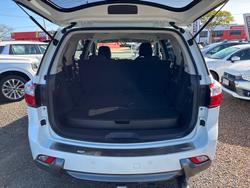 2015 Isuzu MU-X LS-U
