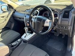 2015 Isuzu MU-X LS-U