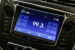 2013 Hyundai Accent Active