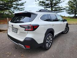 2025 Subaru Outback AWD Touring
