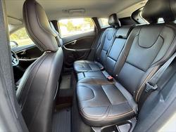 2017 Volvo V40 Cross Country D4 Pro