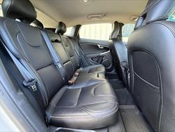 2017 Volvo V40 Cross Country D4 Pro