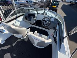 2026 QUINTREX 481 Fishabout Pro