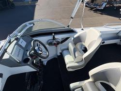 2026 QUINTREX 481 Fishabout Pro