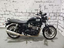 Triumph Bonneville T100 (865CC)