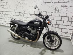 2014 Triumph Bonneville T100 (865cc) Bonneville Black