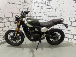 2025 Triumph Scrambler 400 X Scrambler Green