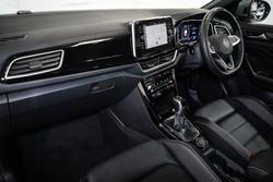 2024 Volkswagen T-Roc 140TSI R-Line