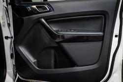 2020 Ford Everest Sport