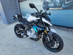 2026 CFMOTO 675 NK White