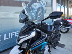 2026 CFMOTO 675 NK White