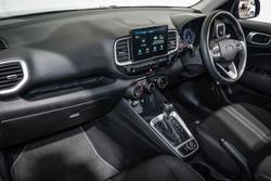 2019 Hyundai Venue Active