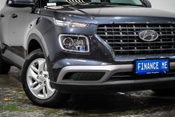 2019 Hyundai Venue Active