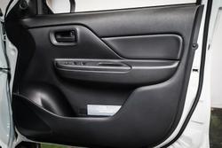 2024 Mitsubishi Triton GLX