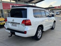 2014 Toyota Landcruiser Altitude SE