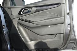 2026 Isuzu MU-X LS-T