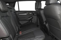 2026 Isuzu MU-X LS-T