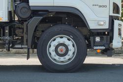 2025 Isuzu F Series FVL 260-300 AT R67