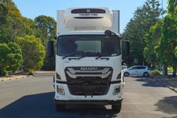 2025 Isuzu F Series FVL 260-300 AT R67