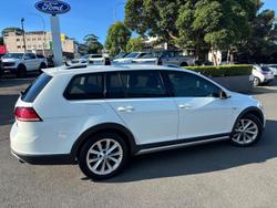2018 Volkswagen Golf Alltrack 132TSI Premium