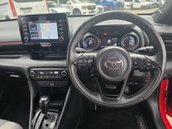 2021 Toyota Yaris ZR