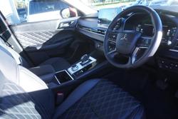 2023 Mitsubishi Outlander PHEV Exceed