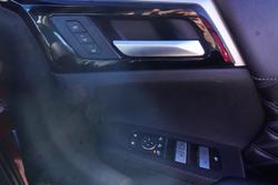 2023 Mitsubishi Outlander PHEV Exceed