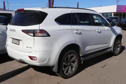 2021 Isuzu MU-X LS-T