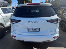2021 Isuzu MU-X LS-T