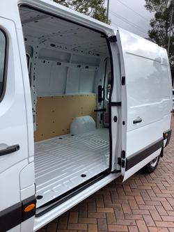 2025 Renault Master Pro 110kW