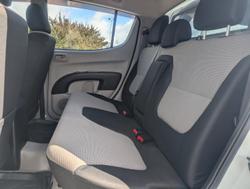 2014 Mitsubishi Triton GLX