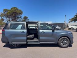 2023 Kia Carnival S