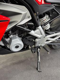 2019 BMW Motorrad G 310R Red