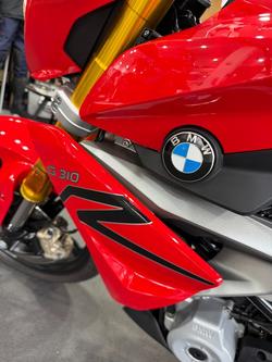2019 BMW Motorrad G 310R Red