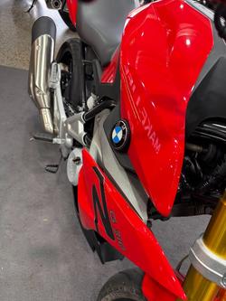 2019 BMW Motorrad G 310R Red